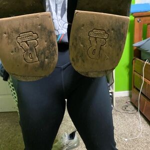 Roper Distressed Brown Western Boots